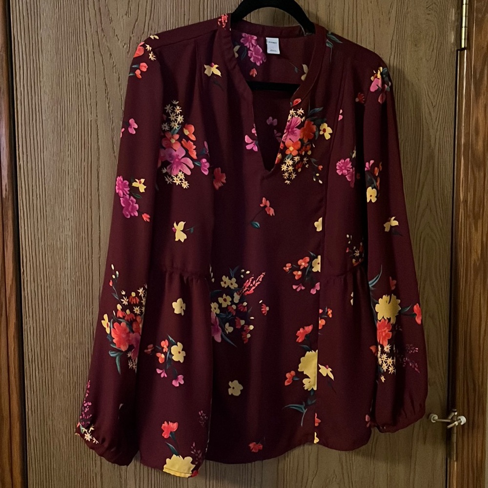 Burgundy Floral Old Navy Blouse - Large